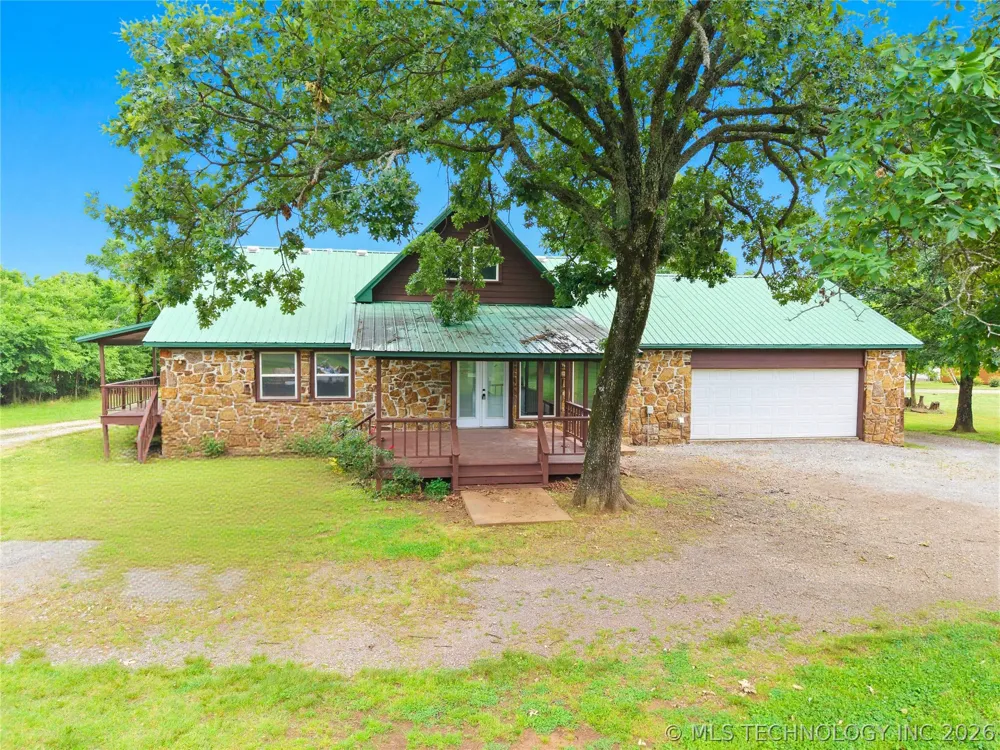 18184 W Levi Mountain Road Park Hill, OK 74451