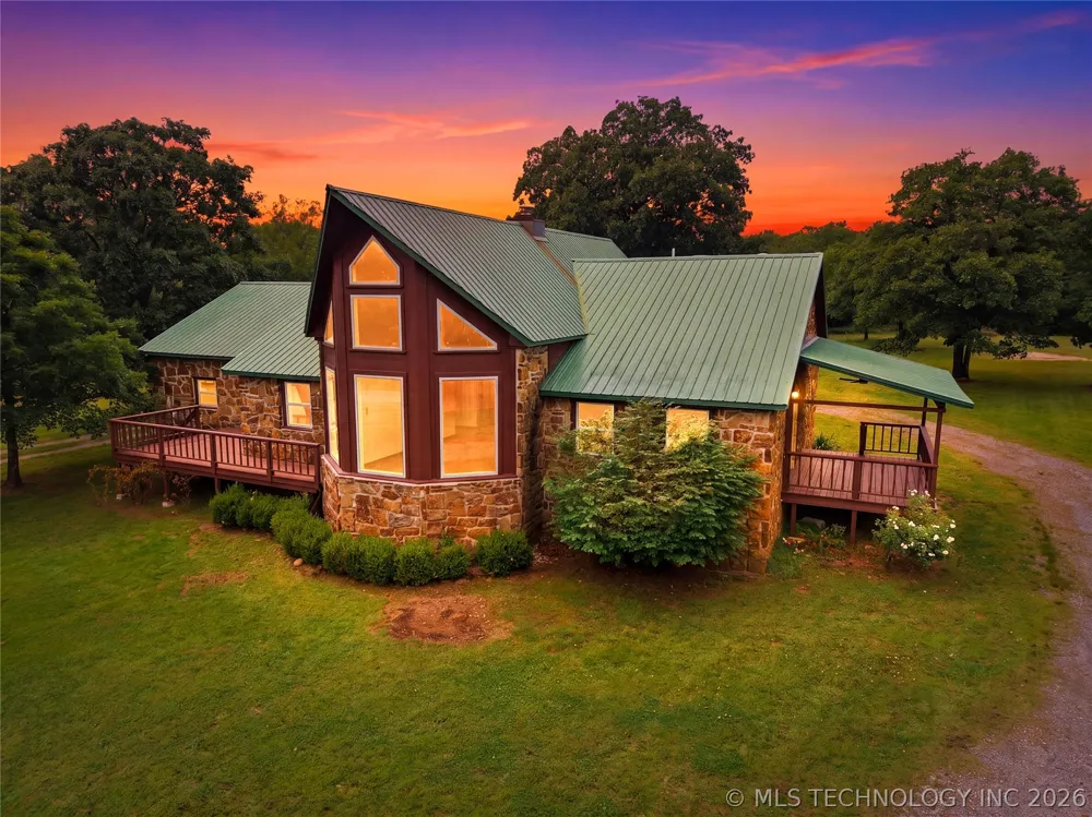 18184 W Levi Mountain Road Park Hill, OK 74451