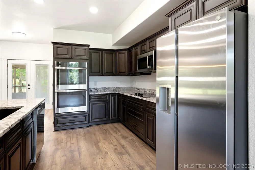 18184 W Levi Mountain Road Park Hill, OK 74451