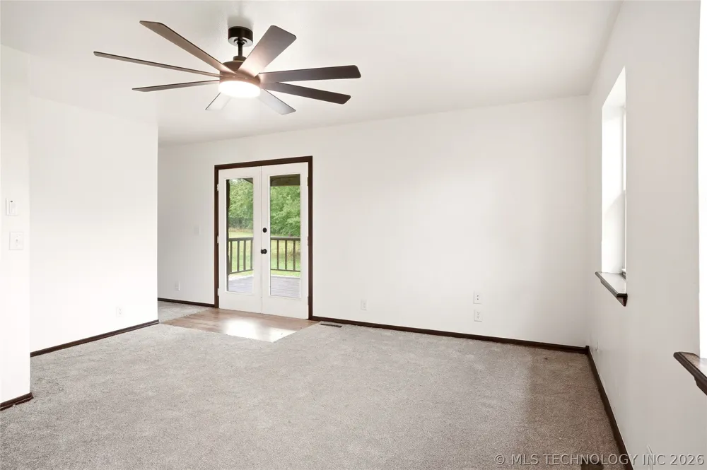 18184 W Levi Mountain Road Park Hill, OK 74451
