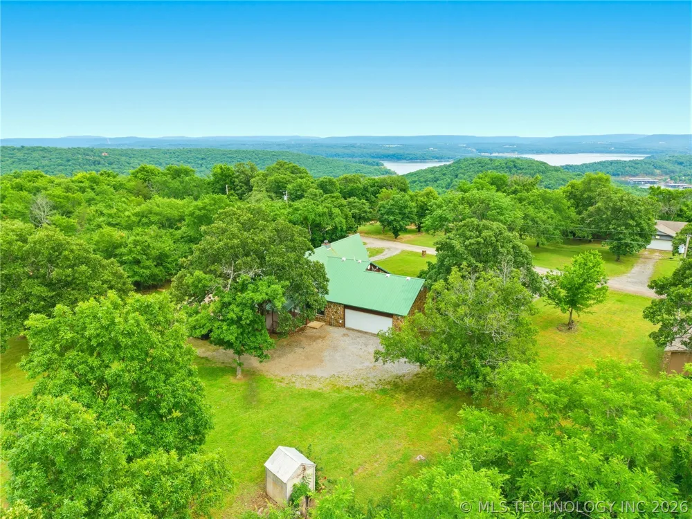 18184 W Levi Mountain Road Park Hill, OK 74451