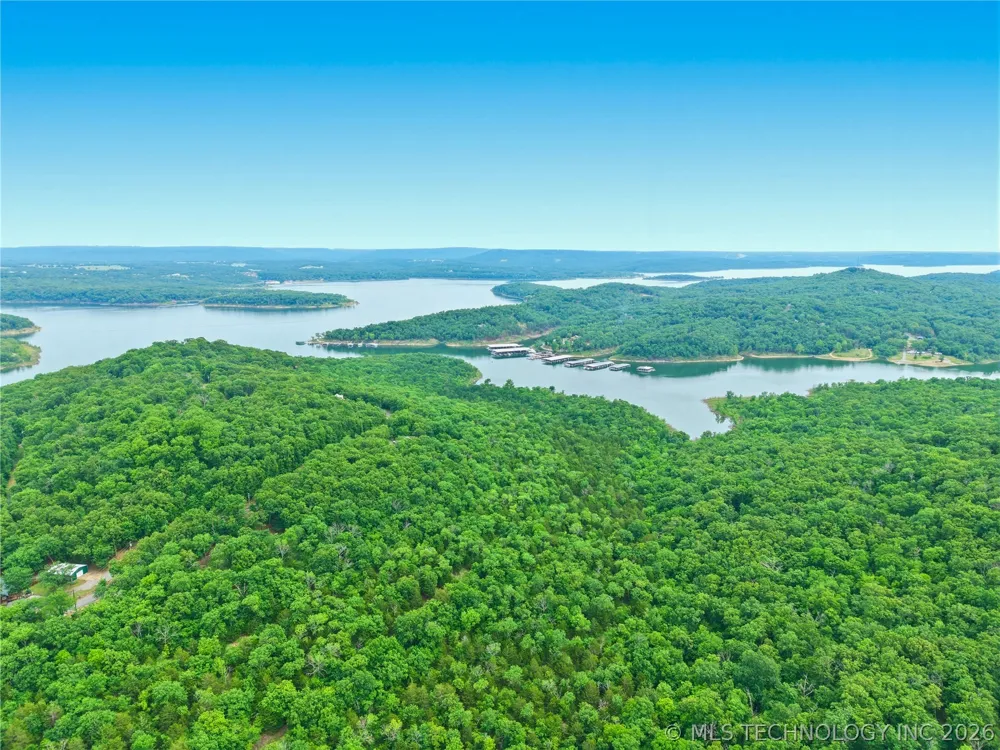 18184 W Levi Mountain Road Park Hill, OK 74451