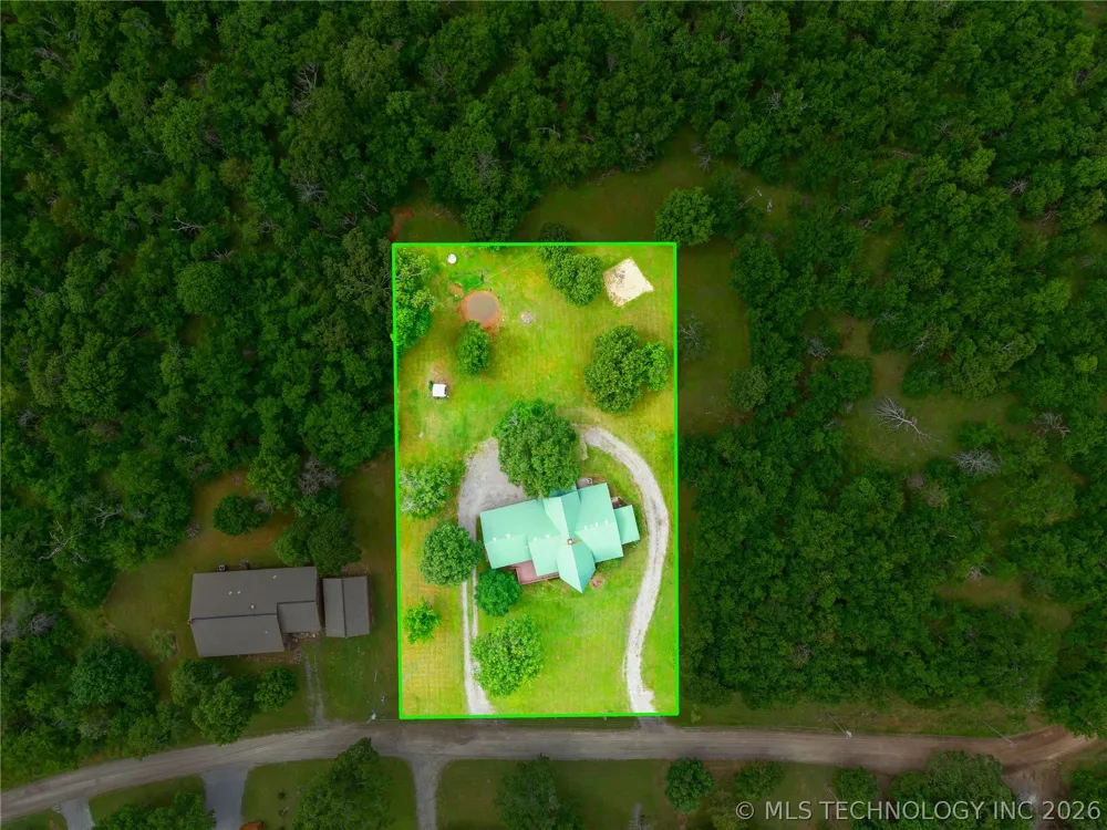 18184 W Levi Mountain Road Park Hill, OK 74451