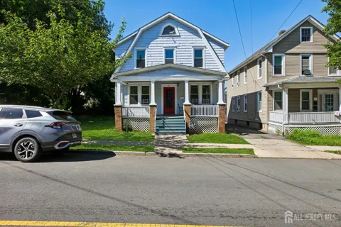 10 Handy Street