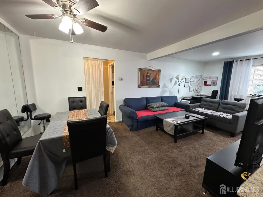 509 Cricket Lane Woodbridge Proper, NJ 07095