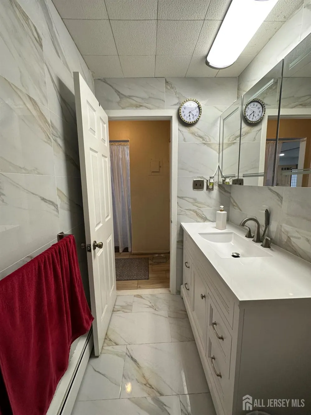 509 Cricket Lane Woodbridge Proper, NJ 07095