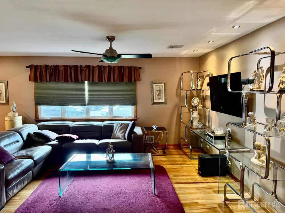 16 New Dover Avenue Colonia, NJ 07067