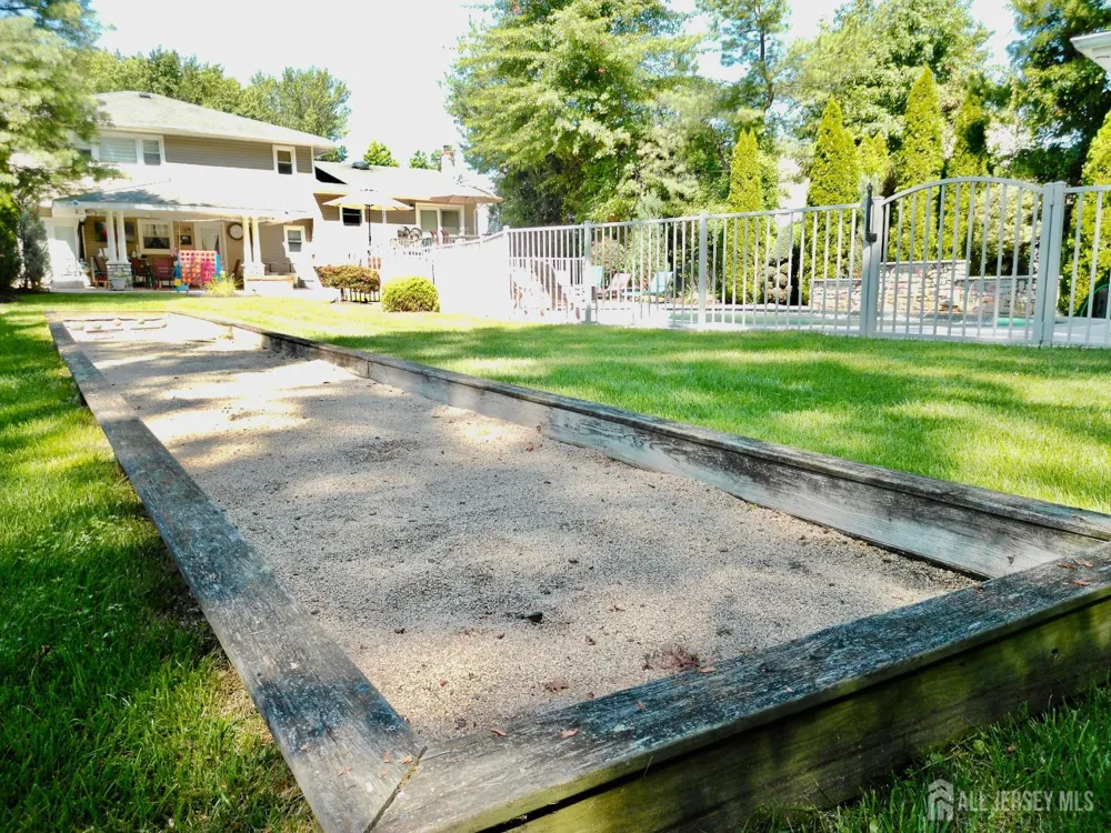 16 New Dover Avenue Colonia, NJ 07067