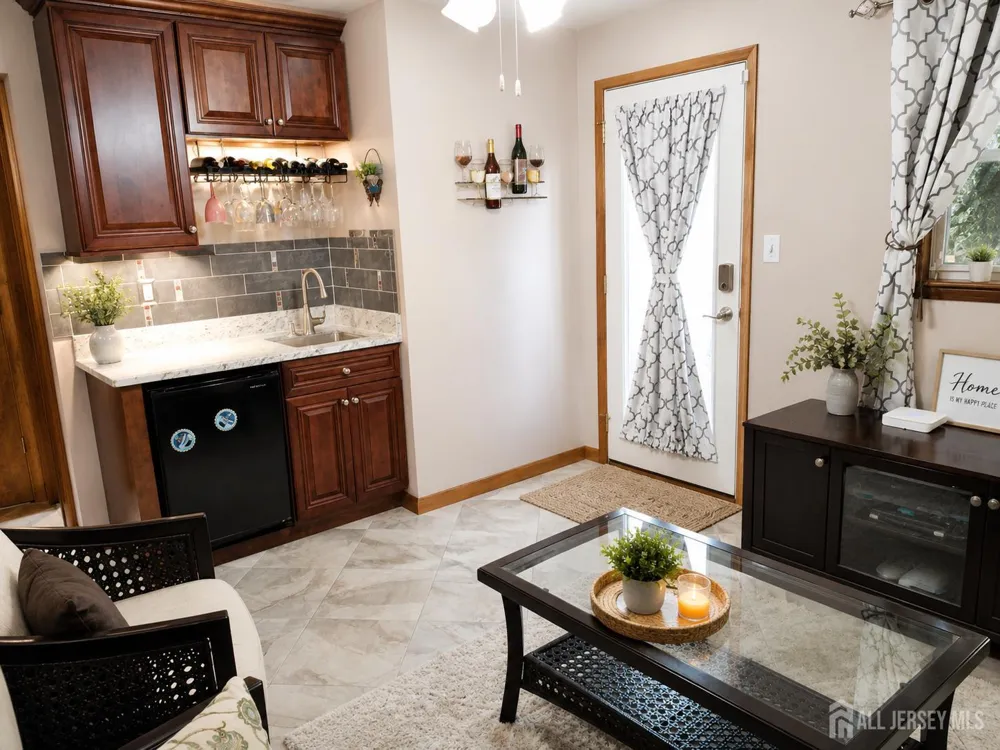 16 New Dover Avenue Colonia, NJ 07067