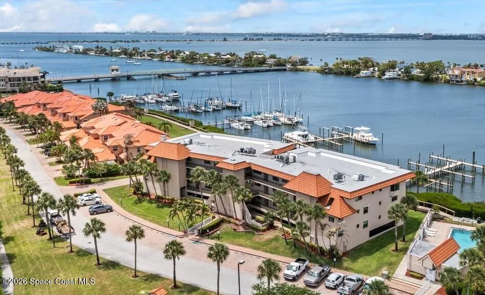 18 Marina Isles Boulevard