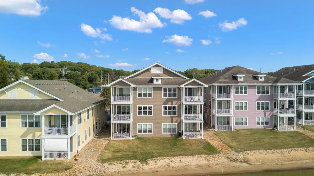 13234 E Lakeshore Drive #K-302 Cedar Lake, IN 46303