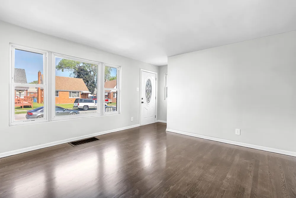 7221 Mclaughlin Avenue Hammond, IN 46324
