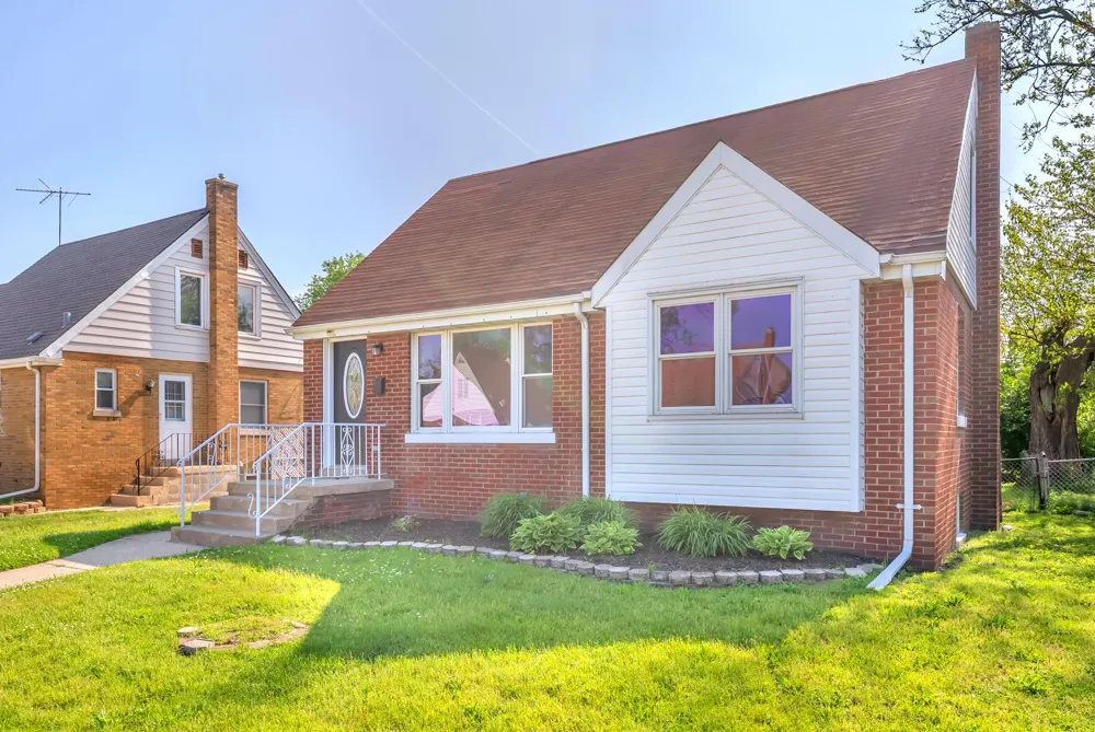 7221 Mclaughlin Avenue Hammond, IN 46324