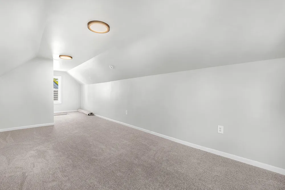 7221 Mclaughlin Avenue Hammond, IN 46324