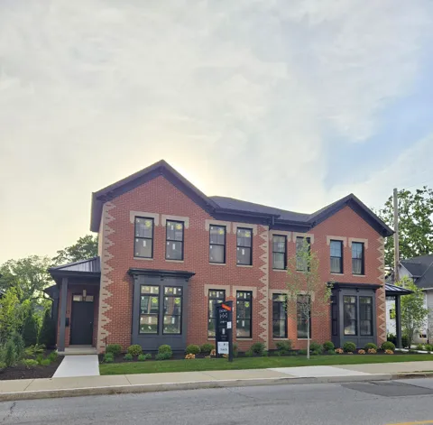 203 Campbell Street ##2