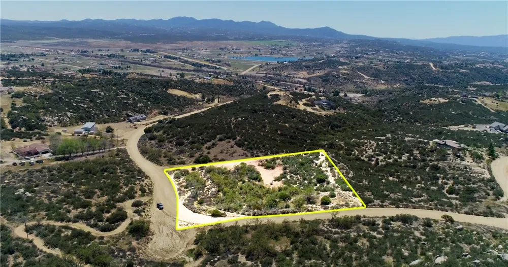 887 Forest Springs Road Aguanga, CA 92536