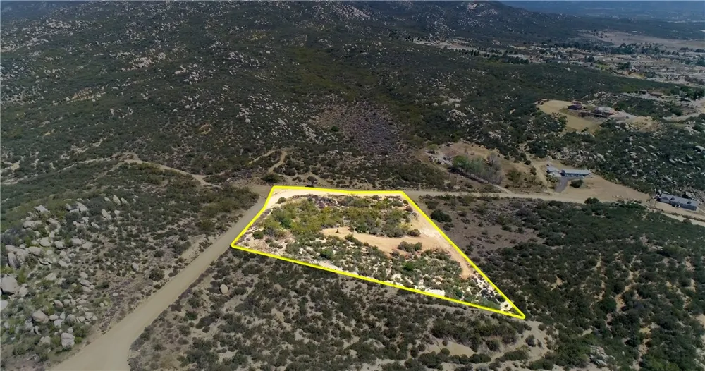 887 Forest Springs Road Aguanga, CA 92536