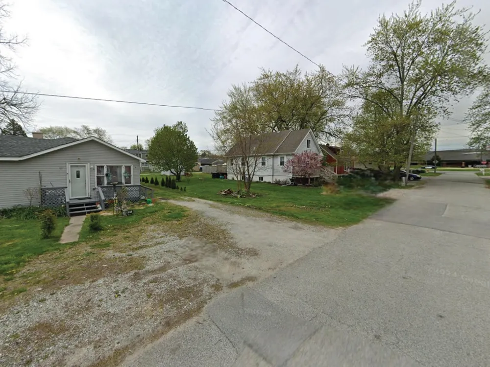 921 Fleming Street Hobart, IN 46342