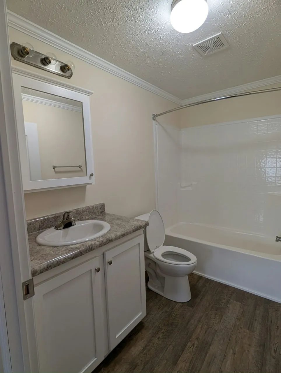 52520 Chestnut Ct., #161 Chesterfield, MI 48051