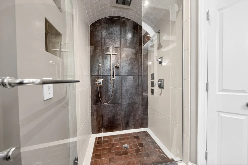 426 Northlake Drive Cataula, GA 31804