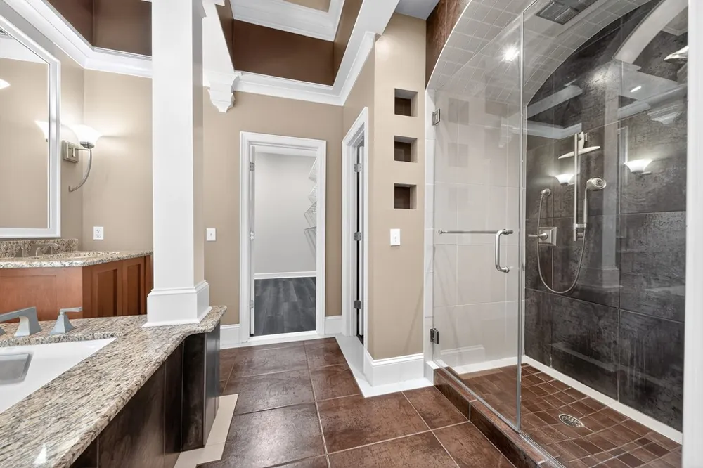 426 Northlake Drive Cataula, GA 31804