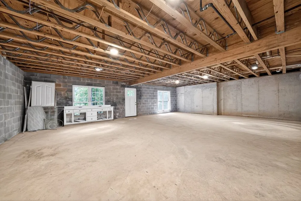 426 Northlake Drive Cataula, GA 31804