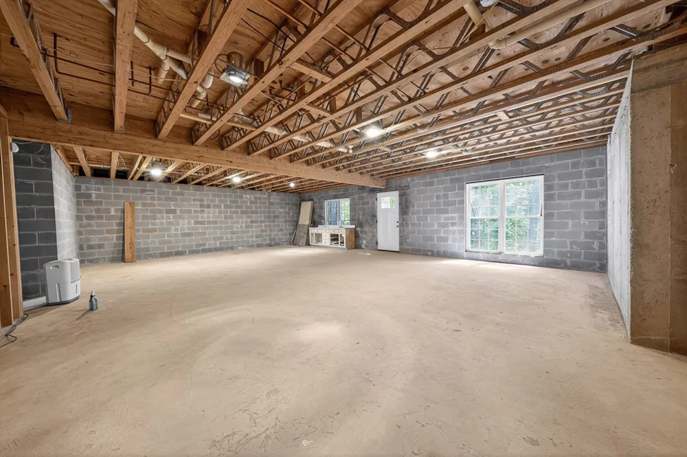 426 Northlake Drive Cataula, GA 31804