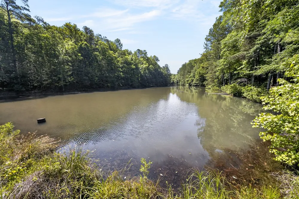 426 Northlake Drive Cataula, GA 31804
