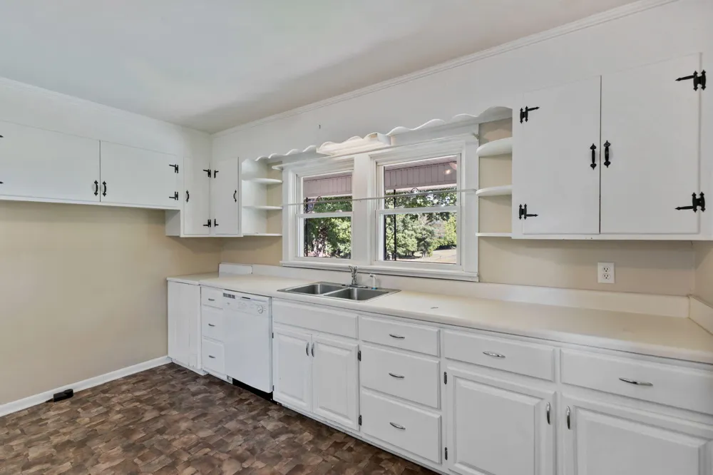 444 County Road 782 Etowah, TN 37331
