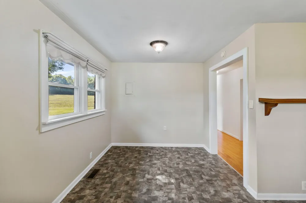 444 County Road 782 Etowah, TN 37331