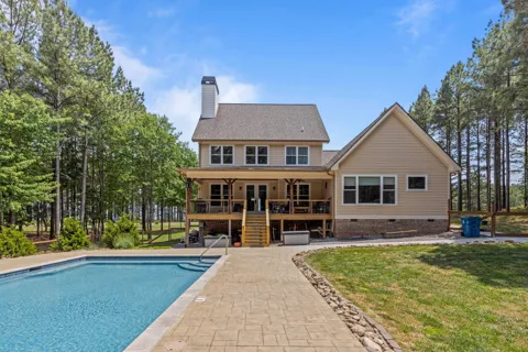 2485 River Bluffs Drive