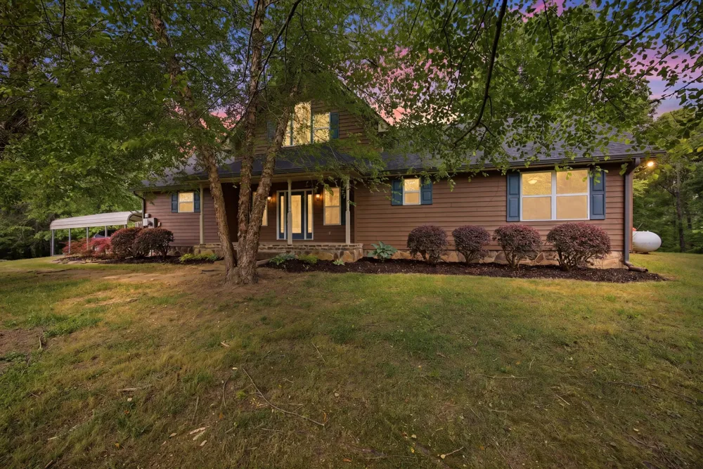 15593 Iles Road Sale Creek, TN 37373