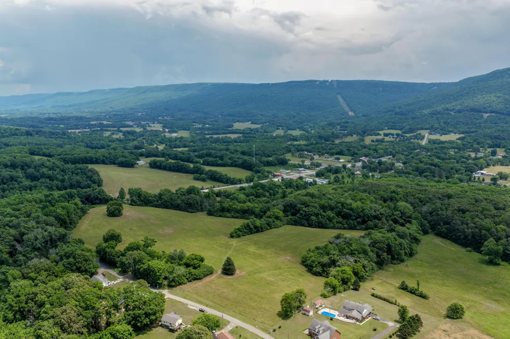 Highway 283 Whitwell, TN 37397