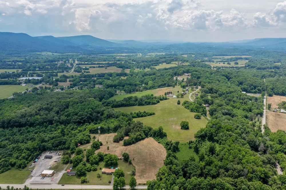 Highway 283 Whitwell, TN 37397