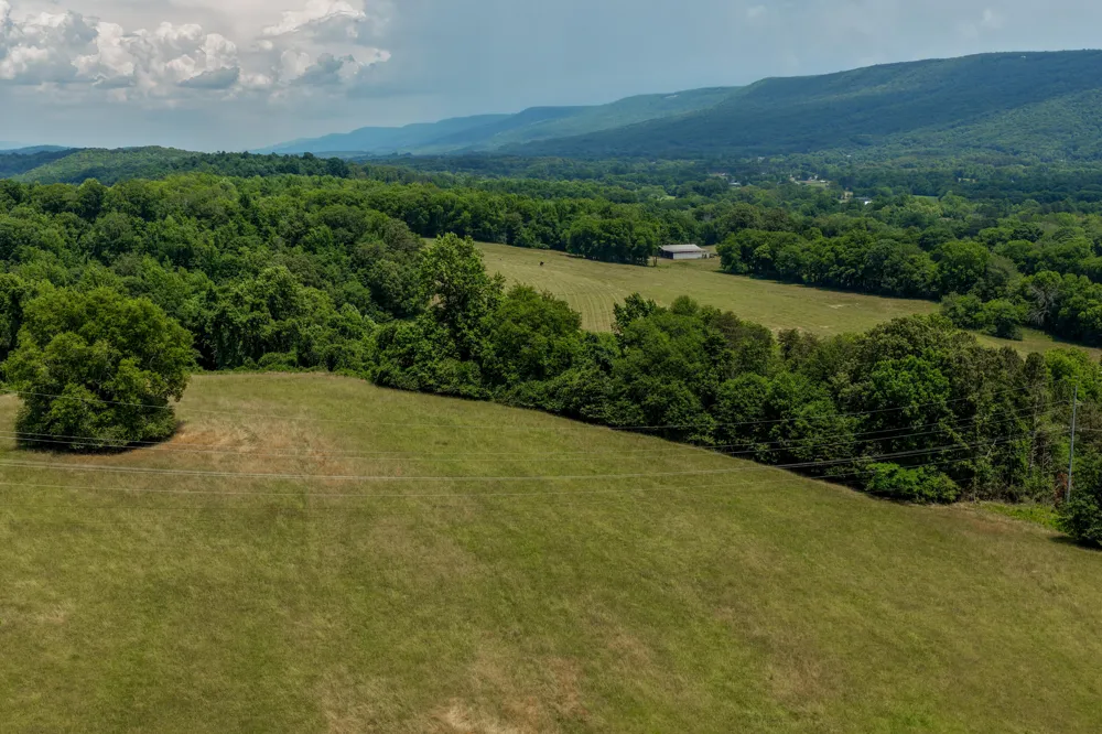 Highway 283 Whitwell, TN 37397