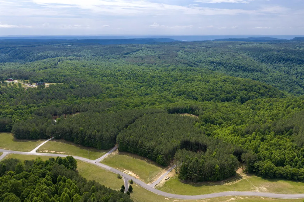 655 Thunder Ridge Drive South Pittsburg, TN 37380