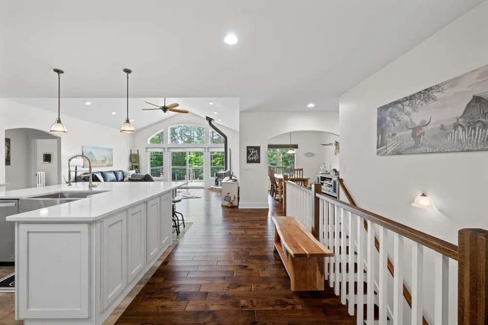 655 Thunder Ridge Drive South Pittsburg, TN 37380