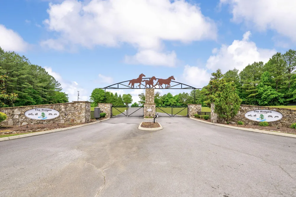 655 Thunder Ridge Drive South Pittsburg, TN 37380
