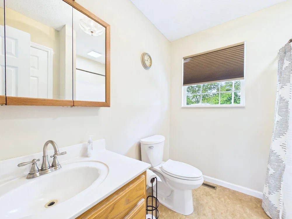 128 County Road 101 Riceville, TN 37370