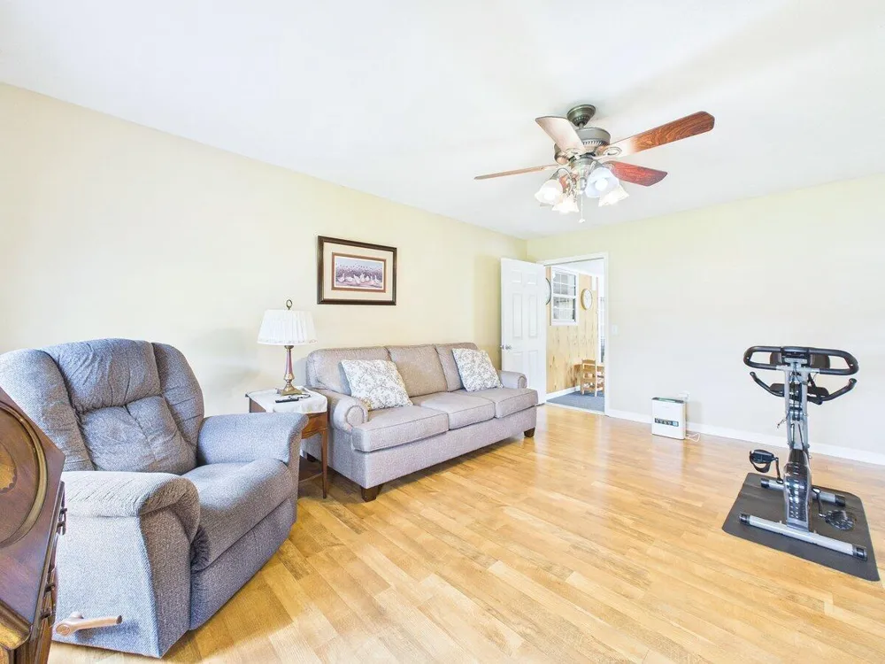 128 County Road 101 Riceville, TN 37370