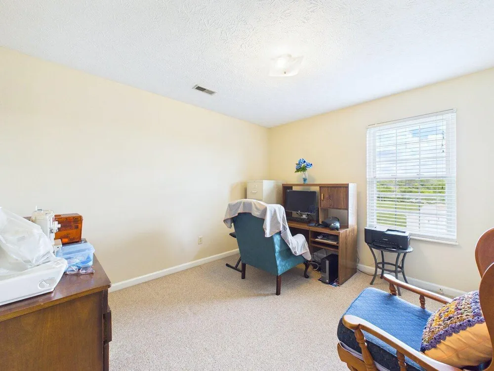 128 County Road 101 Riceville, TN 37370