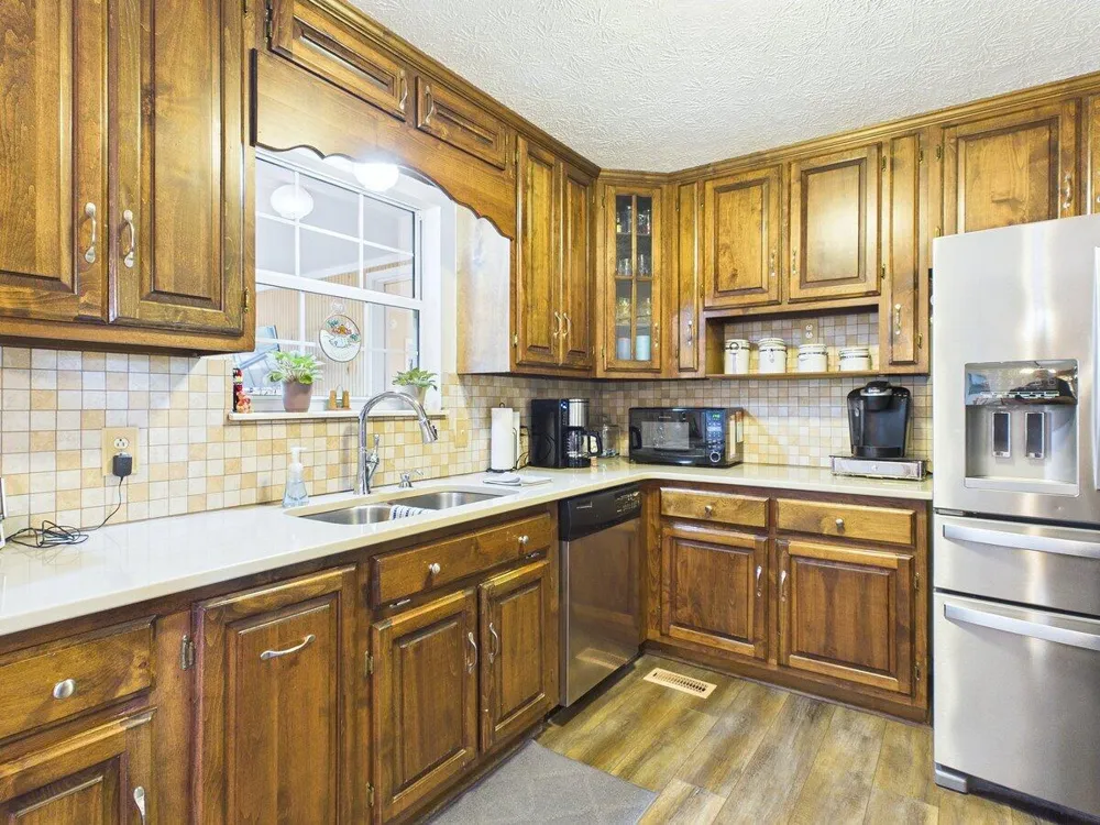 128 County Road 101 Riceville, TN 37370