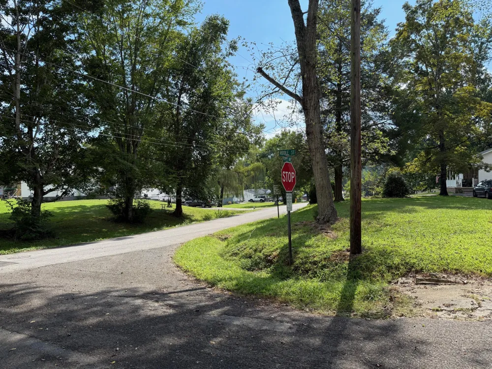 64 Riddle Street Dayton, TN 37321