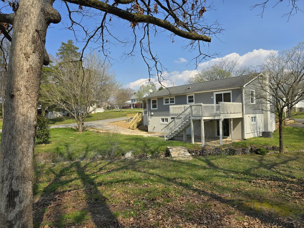 1500 Washington Avenue Etowah, TN 37331