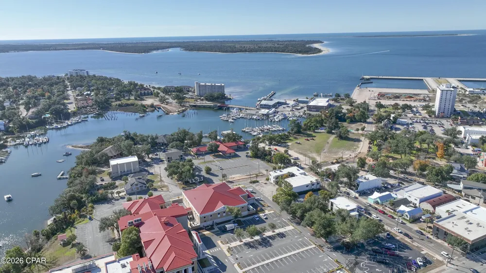 220 Mckenzie Avenue Panama City, FL 32401