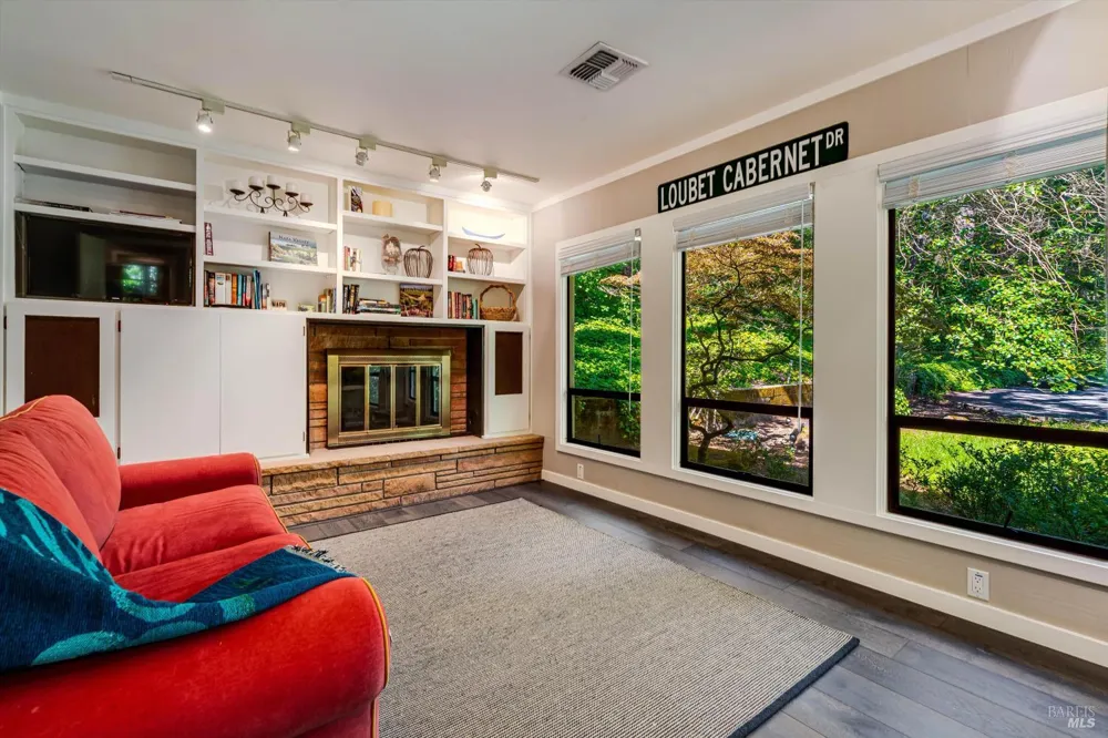850 Conn Valley Road St. Helena, CA 94574