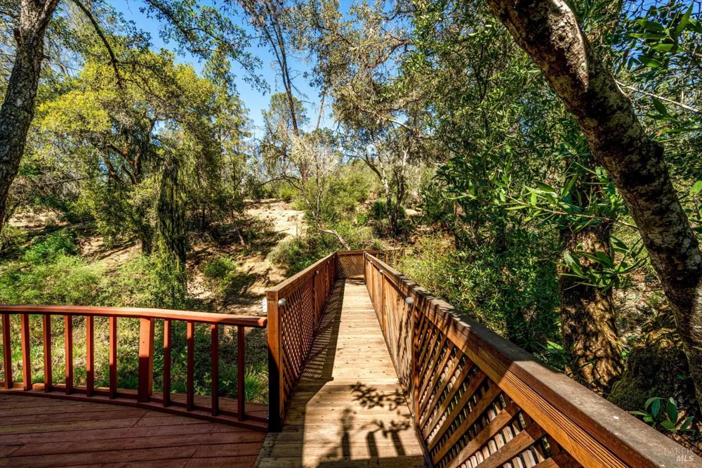 850 Conn Valley Road St. Helena, CA 94574