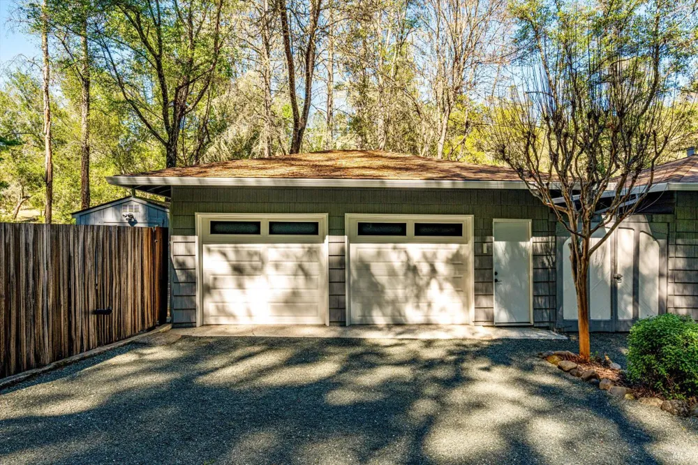 850 Conn Valley Road St. Helena, CA 94574