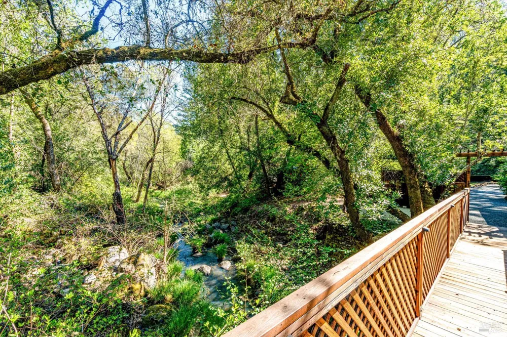 850 Conn Valley Road St. Helena, CA 94574