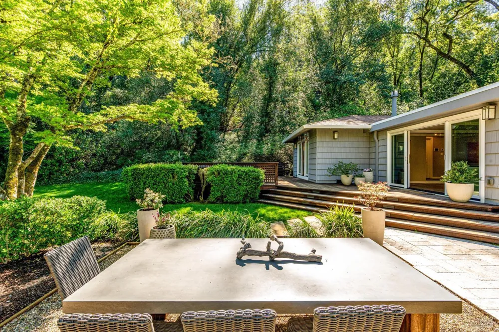 850 Conn Valley Road St. Helena, CA 94574
